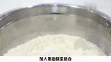 泡泡油糕详细制作方法，食材和做法都很简单，喜欢美食的看过来
