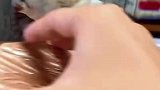 鸟中巨婴，不送到嘴里不吃哦
