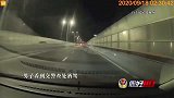 猖狂！男子为逃酒驾高架桥上调头逆行，欲冲破警察“包围”