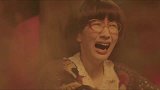 妖铃铃：张译太搞笑了，戴个假发装女鬼，结果把邻居吓坏了！