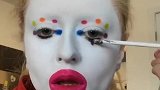 可爱的彩色小丑妆容教程