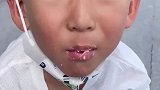 女子带榴莲过安检被拒，情急之下让孩子猛吃