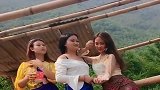 三位缅甸美女，一起唱起了民歌，听着有点尴尬