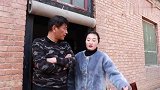 短剧：姐远嫁五年不回家，妹去家里看望，推开门后妹吓瘫在地