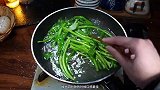 凉拌空心菜的做法，简单又好吃的凉拌空心菜，清爽开胃