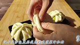 豆沙包创新吃法，1个豆沙包2种口味，香甜又喧软，比面包都好吃