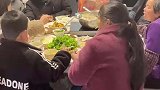 家里最不容易的就是嫂子