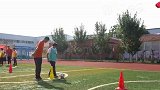 山东泰山球员化身体育老师 走进长清区特教学校指导孩子训练