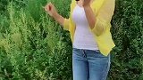 小姐姐挑战高音歌曲《天路》，歌声让人意外