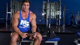 【型男健身】Calum Von Moger的12件运动包必需