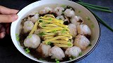 虾不再红烧着吃，这样做营养价值更高，孩子爱吃，我家一周做5次