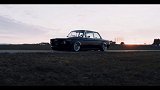 经典老车BMW 2002改装车