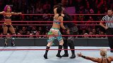 WWE-16年-RAW第1226期：双打赛班克斯&贝莉VS夏洛特&贾克斯-全场