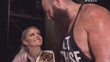 WWE-18年-混合双打挑战赛：第十周赛后采访 布朗·斯特劳曼索吻遭粉丝打断-花絮