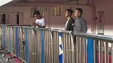 中超-17赛季-黄博文张琳芃低调现身天体 更衣室外带娃观赛-专题