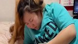 这萌宠狗狗太粘人了吧