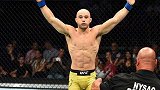 UFC赛场惊现“巴西一龙”，首回合高扫爆头KO对手