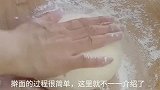 天凉或雨天来一碗！手擀排骨豆角焖面，排骨软烂豆角香