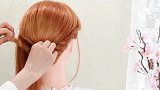 30岁的女人，上班这样扎头发，青春靓丽