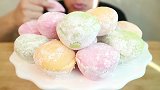 一桌子的冰淇淋麻薯团，冰凉软糯，口感超级赞