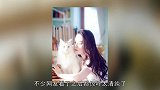 32岁刘亦菲曝素颜居家照,与猫为伍,被夸赞素颜太清纯了!