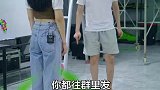 孤身一人战群狼，我容易吗我！