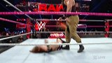 WWE-16年-RAW第1219期：单打赛斯特劳曼VS路人甲-全场