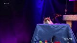 WWE-14年-RAW第1121期：脾气暴躁猫卖萌满足米兹-花絮
