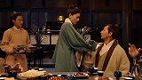 夫人大半夜，为什么拿着剑