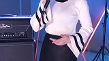 美女小姐姐这次不跳舞，给大家带来优美歌声！
