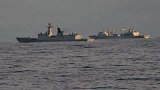 伊朗有救了？亚洲大国又一艘军舰前往中东，曾与英舰发生对峙