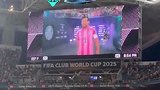 现场实拍梅西登场 整个球场都沸腾了！