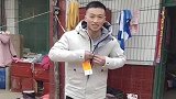 大衣哥侄子终于换新羽绒服了，人靠衣装马靠，还是新衣服好看！
