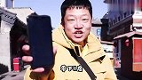 严寒天儿，在食品街露天吃饼，是种什么感觉