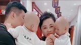 妈妈一胎生了三个儿子，奶奶每天乐得合不拢嘴，被宝妈套路也开心