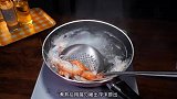煮虾用热水煮几分钟就熟了
