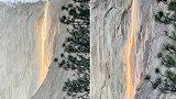 美国：优胜美地国家公园现“火瀑布”似橙色丝带