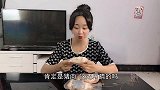 妹子试吃“猪天梯”，第一次听说这道菜，你知道是什么部位吗？