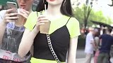 很甜的小姐姐总是被霸气女友给霸占了