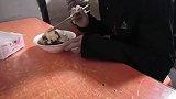 简陋的小店，美味的小吃，这个叫粉皮，这到底是哪里的特色小吃？