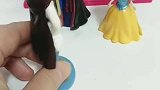 王子要来接白雪回家，贝儿变成了白雪的模样，王子能察觉到吗？