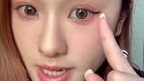 纯欲猫咪眼线 vs 心机绿茶眼线，你pick哪款？