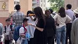 老婆接完孩子，回家后不愿意吃饭