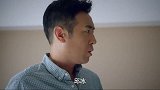 刑警抓人贩子，人贩子还在宾馆却找不到人，抬起床板警察惊了！