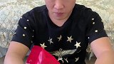 哇塞和妈妈去做面部护理，看老陈头说了什么，接下来的对话搞笑了