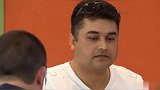 大爷进棺材试试感觉不料老伴，竟把他锁里面了