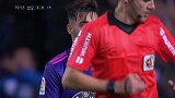 门德斯弧顶甩头 皮球稍稍偏出悍将满脸遗憾