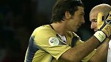 2006年世界杯，齐达内头顶马特拉齐被罚红牌，马特拉齐到底说了怎样的话，激怒了齐达内，曾经沧海，他什么没有见过