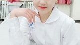 我们医院的护士姑娘，这么漂亮的脸蛋，不去当模特可惜了