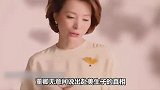 董卿含泪带着儿子出镜，无意间说出生子内幕，爸爸的身份不简单